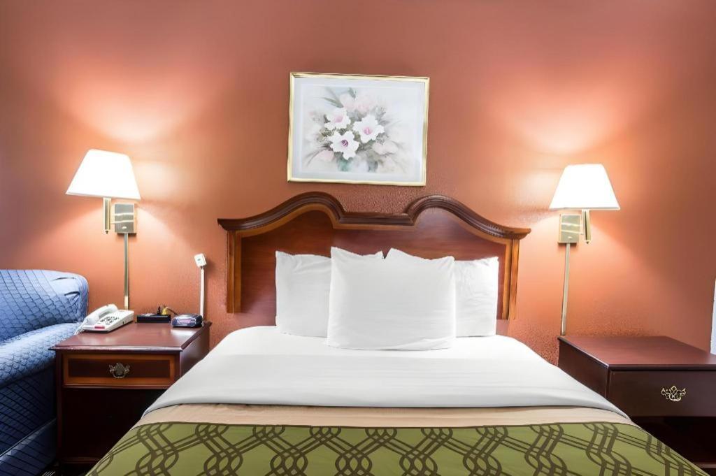 Econo Lodge South Garner Ngoại thất bức ảnh