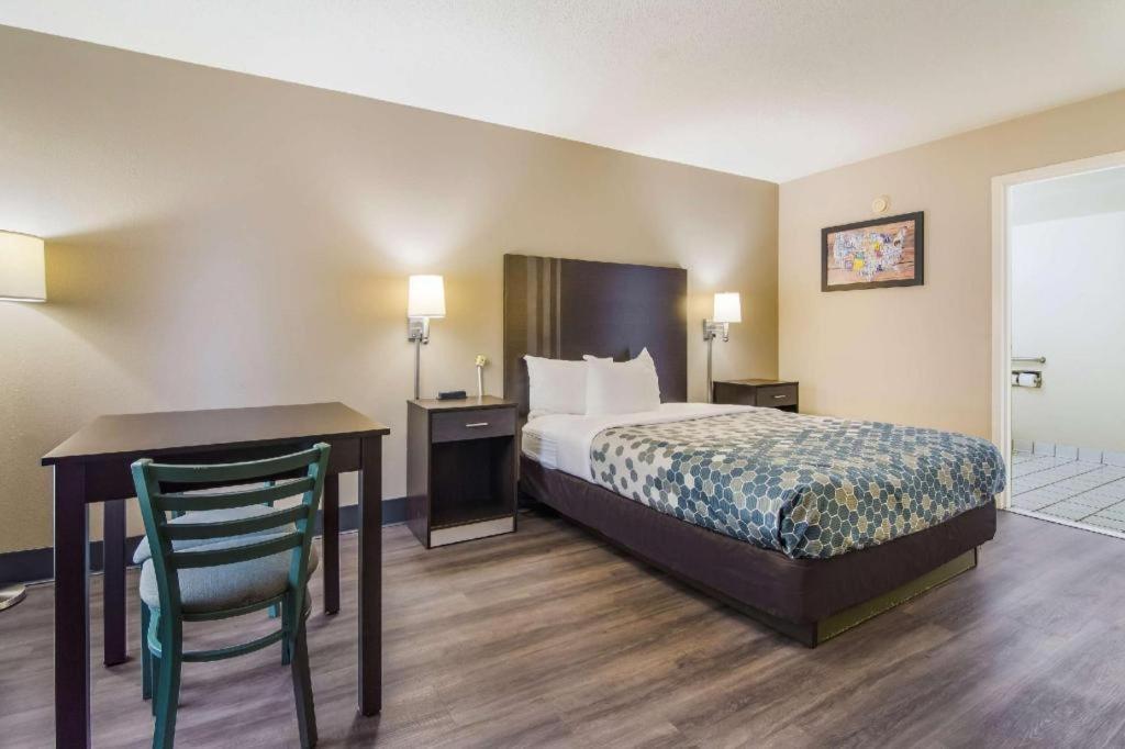 Econo Lodge South Garner Ngoại thất bức ảnh
