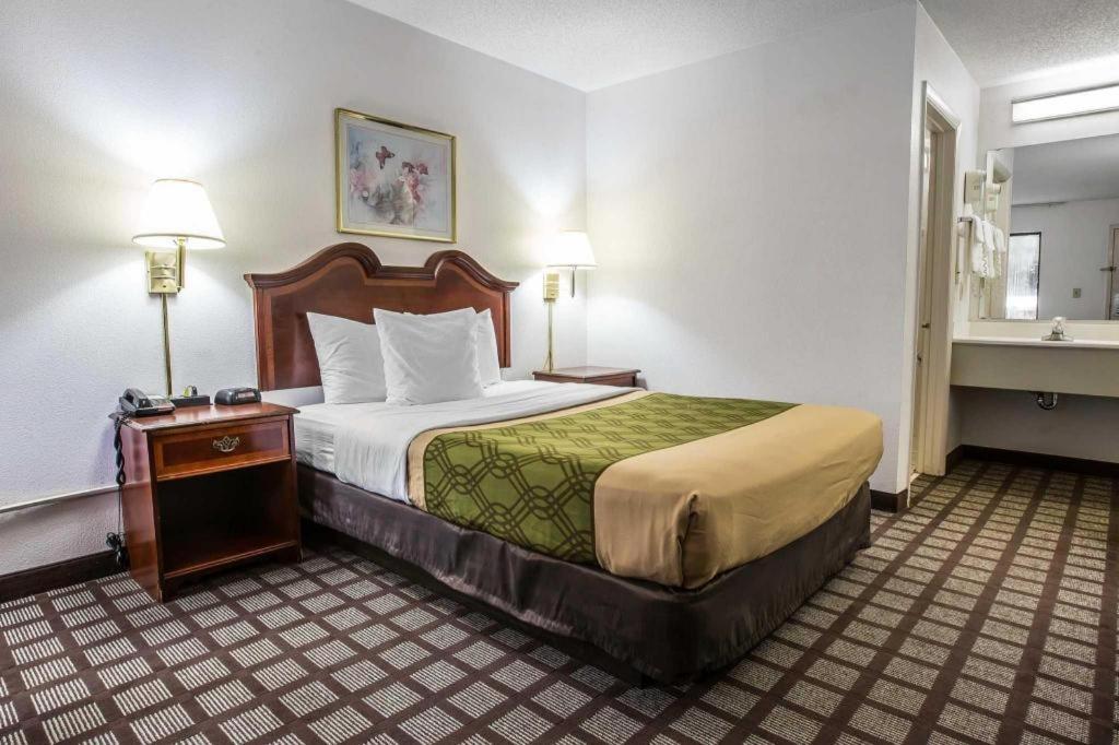 Econo Lodge South Garner Ngoại thất bức ảnh
