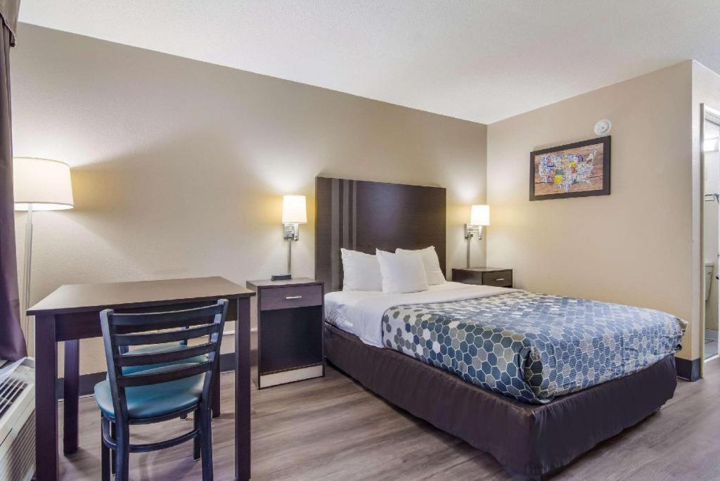 Econo Lodge South Garner Ngoại thất bức ảnh